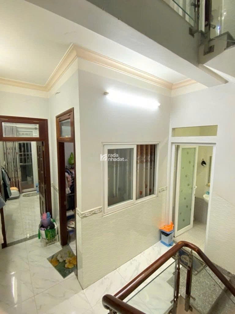 Nhà Ngay Aeon Tân Phú. Nở hậu nhẹ. Trệt Lửng 2 Lầu ST. 5PN. Chỉ 6,x tỷ