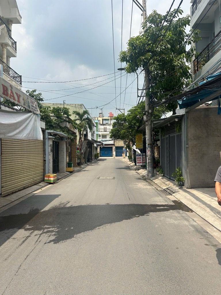 BÁN NHÀ HẺM XE HƠI 7M ĐƯỜNG SỐ 6, BHH B, BÌNH TÂN