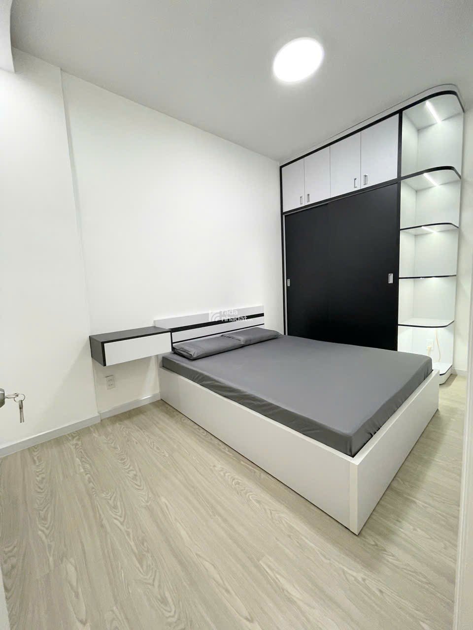 Cho thuê căn hộ Sky garden 1, PMH, Q7, dt 89m2, Tk 3PN nhà mới đẹp, giá chỉ 20 triệu 