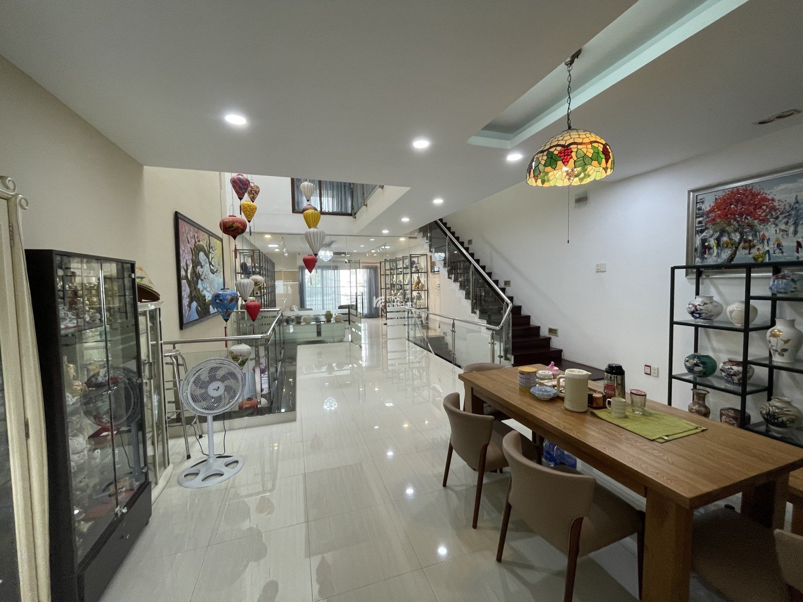 Siêu ngon. Nhà 4 tầng, 147m2, 6x23, 6PN, 5WC. Sát Phú Mỹ Hưng. Sổ hồng. Chỉ 16 tỷ