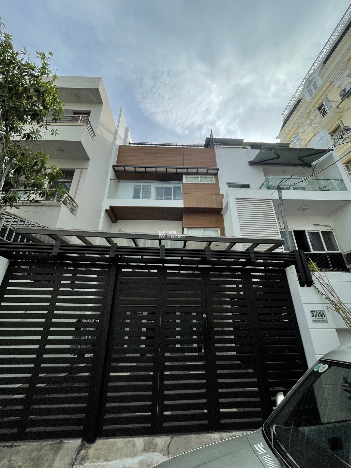 Siêu ngon. Nhà 4 tầng, 147m2, 6x23, 6PN, 5WC. Sát Phú Mỹ Hưng. Sổ hồng. Chỉ 16 tỷ