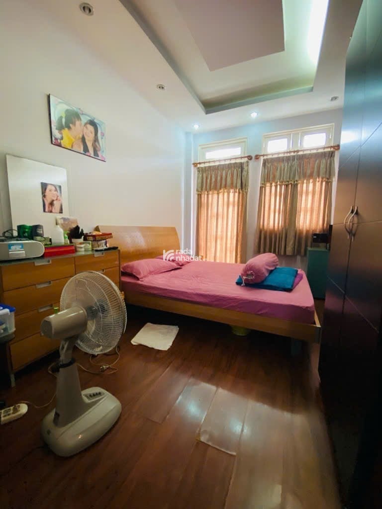 NHÀ HÒA HƯNG QUẬN 10 - 40M2 - 1 TRỆT 3 LẦU - 5 PN - GIÁ 7.5 TỶ