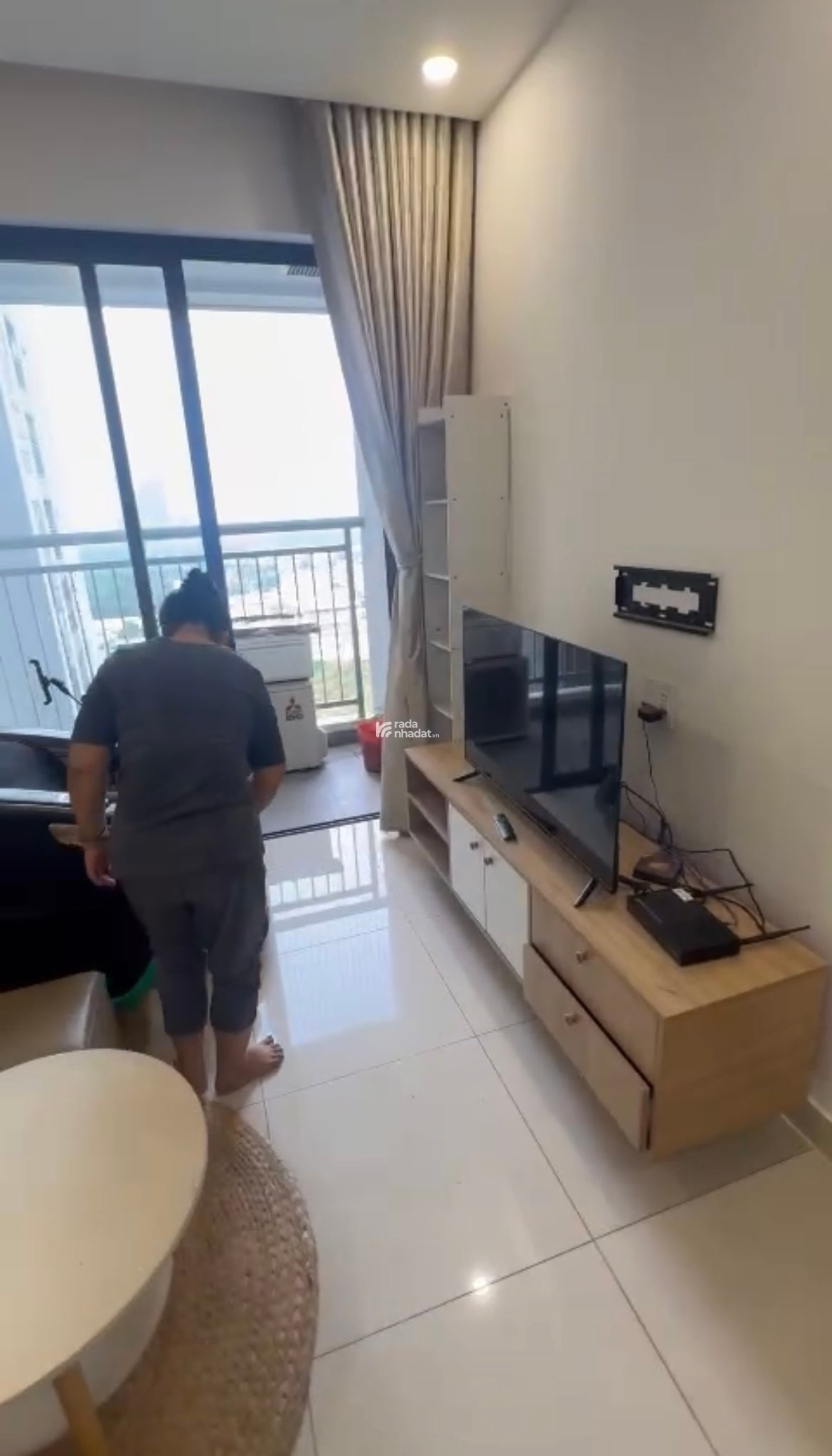 69m2 - Giá 4.1 tỷ đã thuế phí - 2PN2WC nội thất view Q1, Q7 Riverside