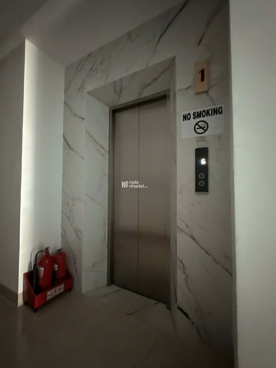 Tòa nhà CHDV 56 PN  hầm 7L T.máy 304m2 ngang 8m TN 4.2 tỷ MTKD đẹp Lê Đức Thọ 55 tỷ. 