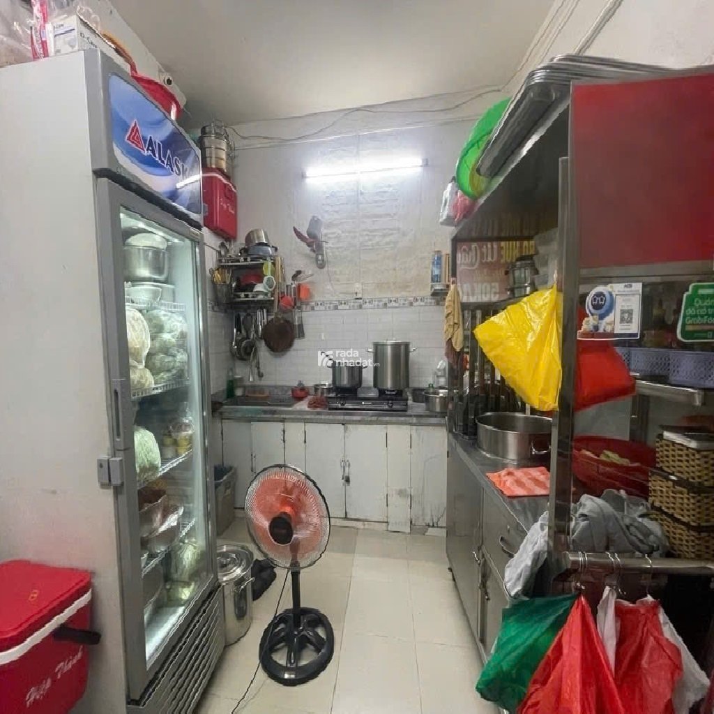 Nhà hẻm Nguyễn Thị Minh Khai - QUẬN 3 - 7.7x3m Vuông - 3 Tầng - 5.5 tỷ