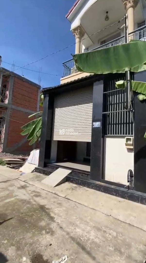   HÀNG HIẾM, 1 LÔ ĐẤT DUY NHẤT ,DT 56M, NHỈNH 3 TỶ, ĐƯỜNG NGUYỄN XIỂN ĐỐI DIỆN VINHOMES Q9