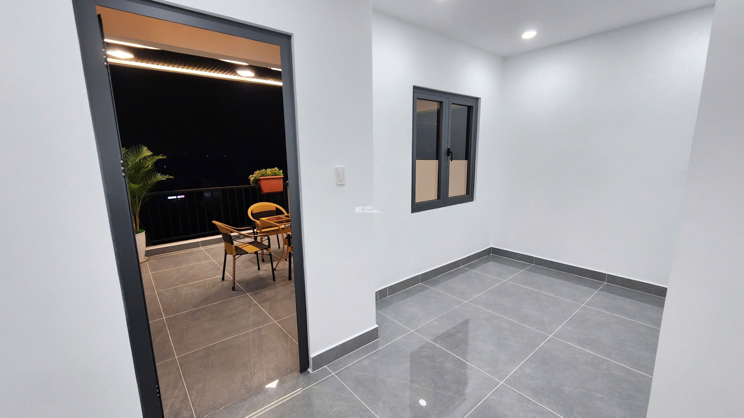 NHÀ PHỐ CAO CẤP NGANG 5M HIẾM CÓ - CẦU BA PHỤ, TX25 MỞ RỘNG