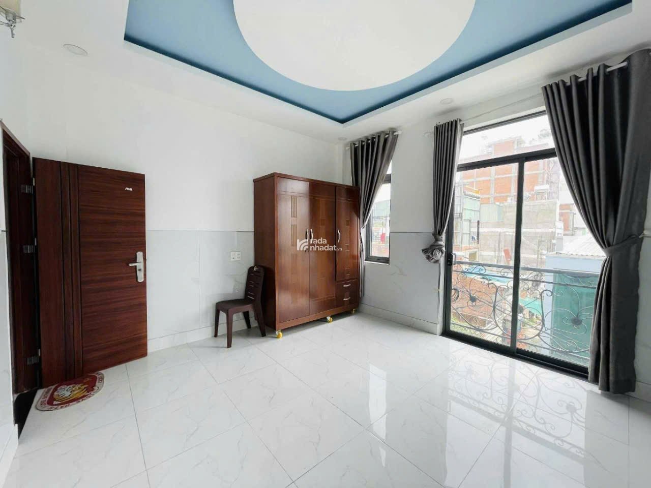 Cách 1 căn ra mặt tiền Dương Quảng Hàm P5 Gò Vấp 5.5x16m 11PN Giá 15.5 tỷ