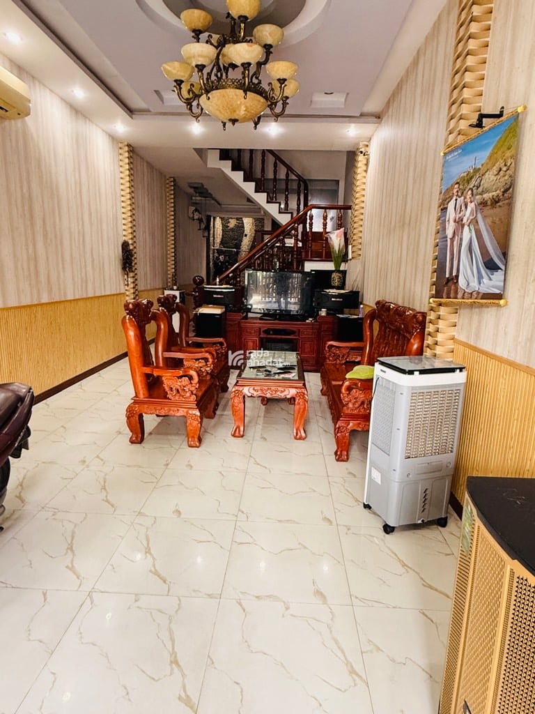 SÁT MẶT TIỀN -4 TẦNG - HẺM XE HƠI -MÃ LÒ- BÌNH TRỊ ĐÔNG A, BÌNH TÂN DT: 4*18m-CHỈ - 7 TỶ 350