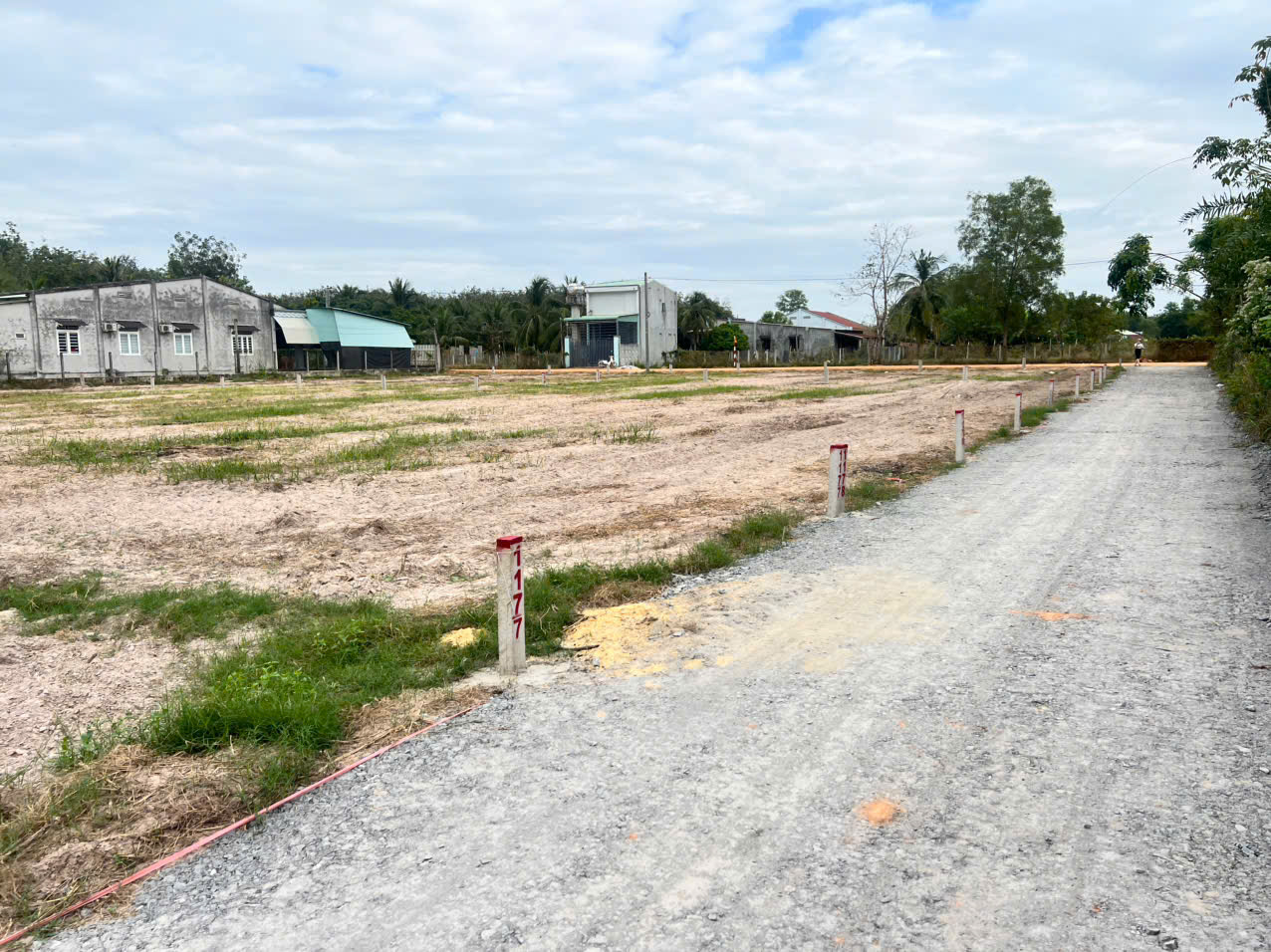 295tr sở hữu 1 lô đất 150m2, ngay xã Long Đại, Châu Thành, sổ hồng riêng