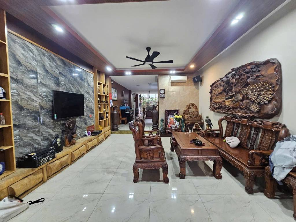 MTKD KHU BÀU CÁT - 5 TẦNG - 138M2 (5*27) - THANG MÁY - 6PN - NỘI THẤT CAO CẤP - GIÁP QUẬN 10