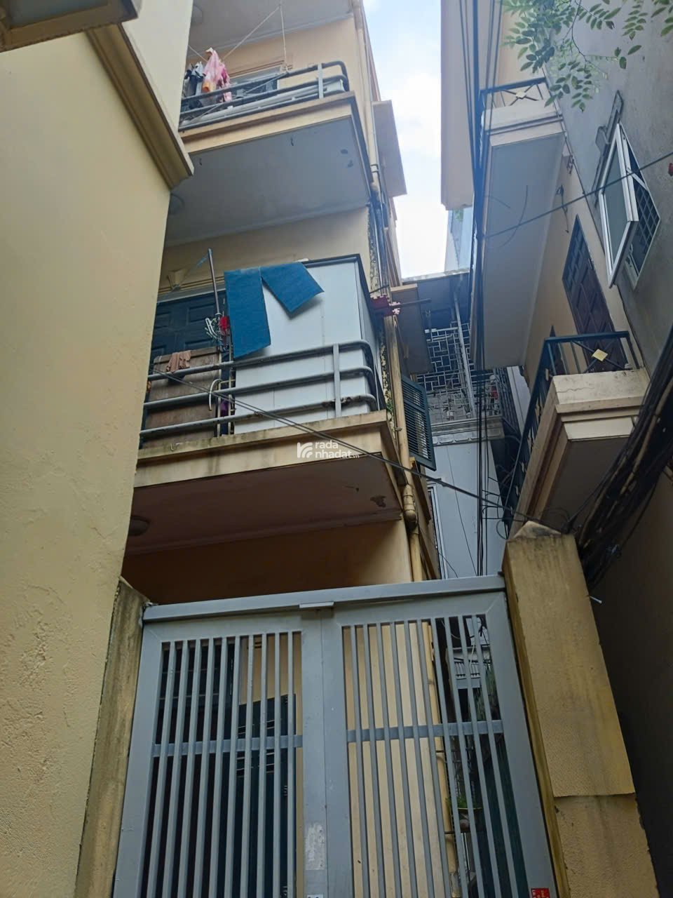 Chính chủ bán nhà Cầu Giấy, Hà Nội 64m2 x 4 tầng, ngõ ô tô, 14,87tỷ