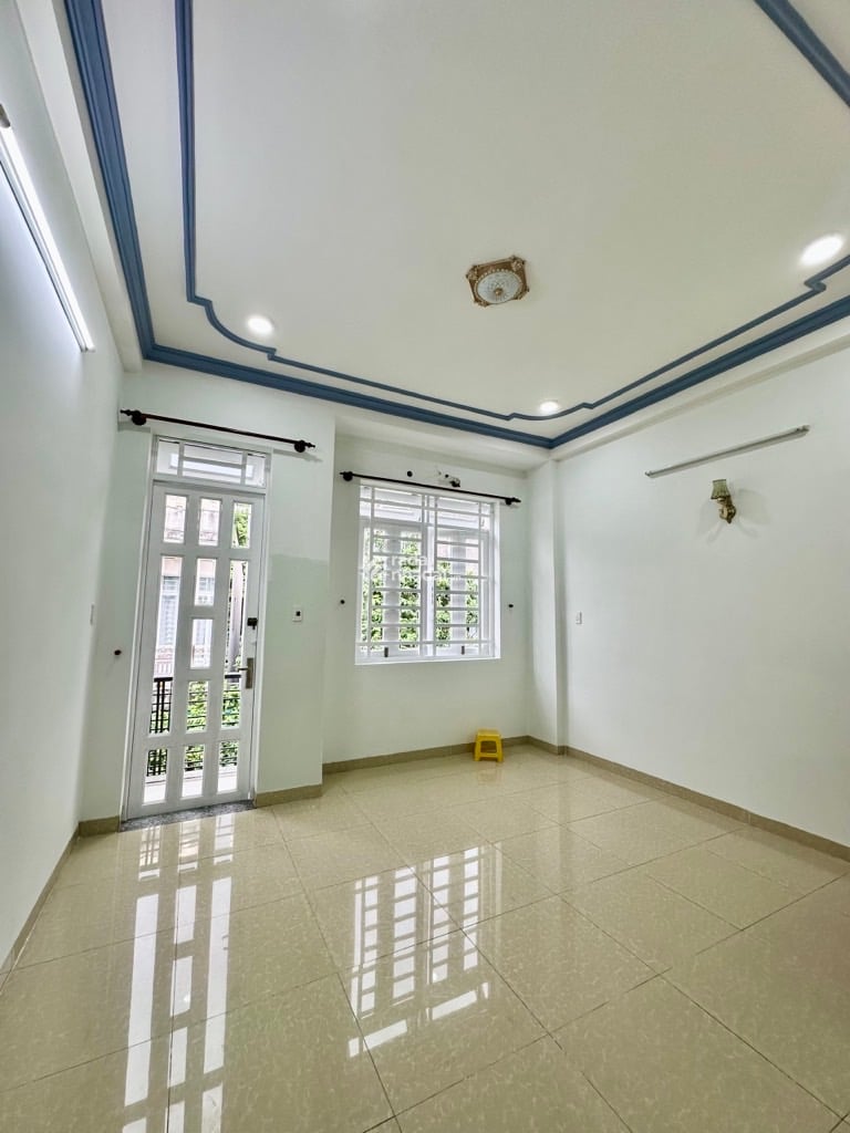 NHÀ ĐẸP Ở NGAY 3 TẦNG HẺM XE HƠI TRÁNH GẦN Đ. PHẠM VĂN ĐỒNG 4,6X15 CHỈ 6,3 TỶ.