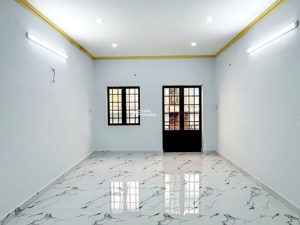 BÁN NHÀ TÂN KỲ TÂN QUÝ 60M2 4.X TỶ HẺM XE HƠI GẦN MẶT TIỀN BÌNH TÂN