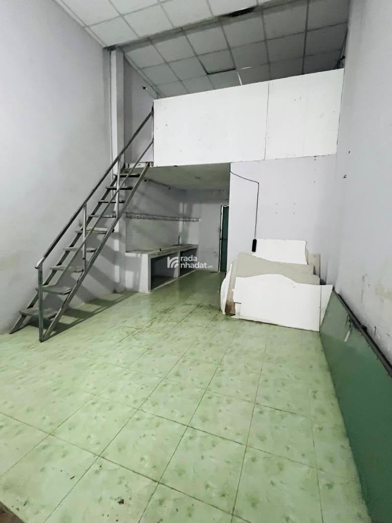 HÀNG NGỘP GIÁ TỐT - NHÀ BÁN LIÊN KHU 4-5. CHỈ 2,95 TỶ TL