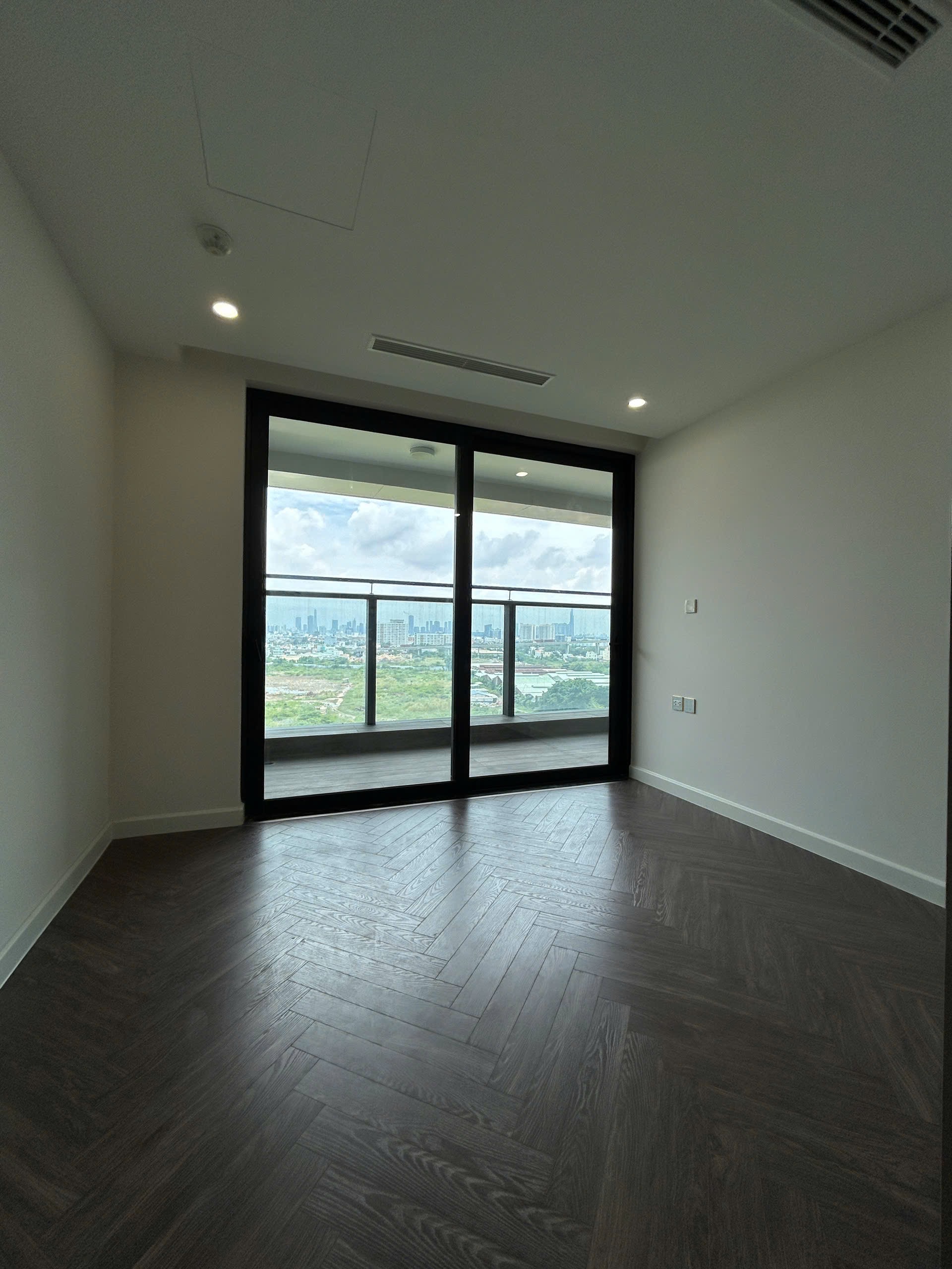 NOBLE CRYSTAL RIVERSIDE căn hộ cao cấp ven sông QUẬN 7 chỉ từ 58-80 tr/m2