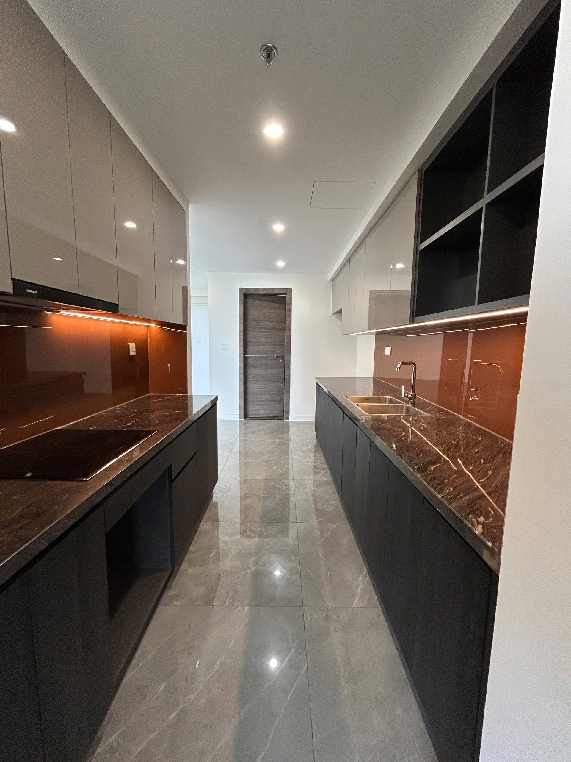 NOBLE CRYSTAL RIVERSIDE căn hộ cao cấp ven sông QUẬN 7 chỉ từ 58-80 tr/m2