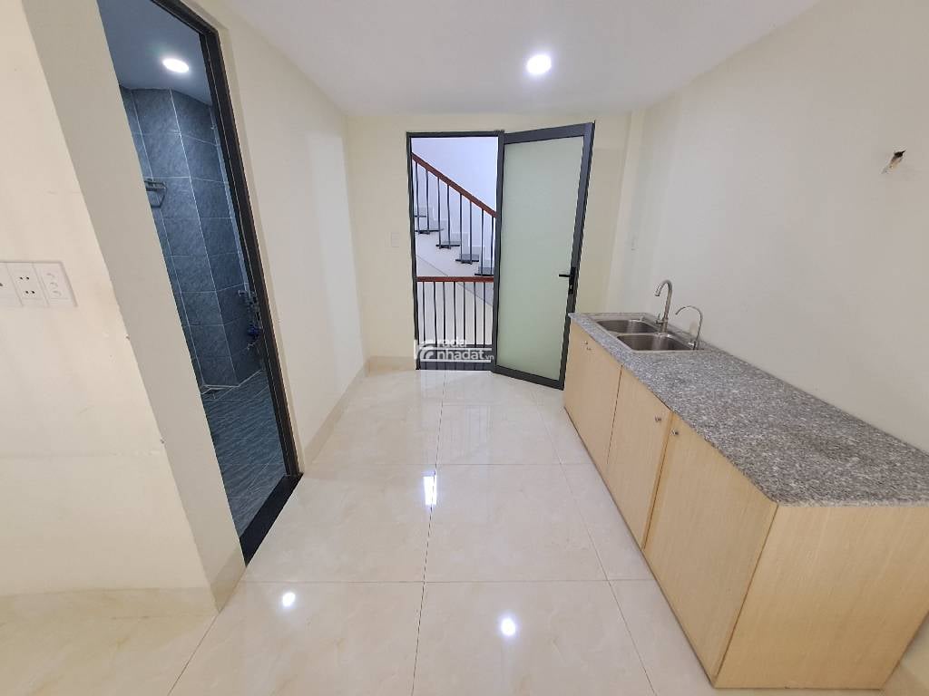 KHU VIP TÂN PHÚ - 6 TẦNG - MẶT TIỀN NỘI BỘ- XE HƠI NGỦ TRONG NHÀ