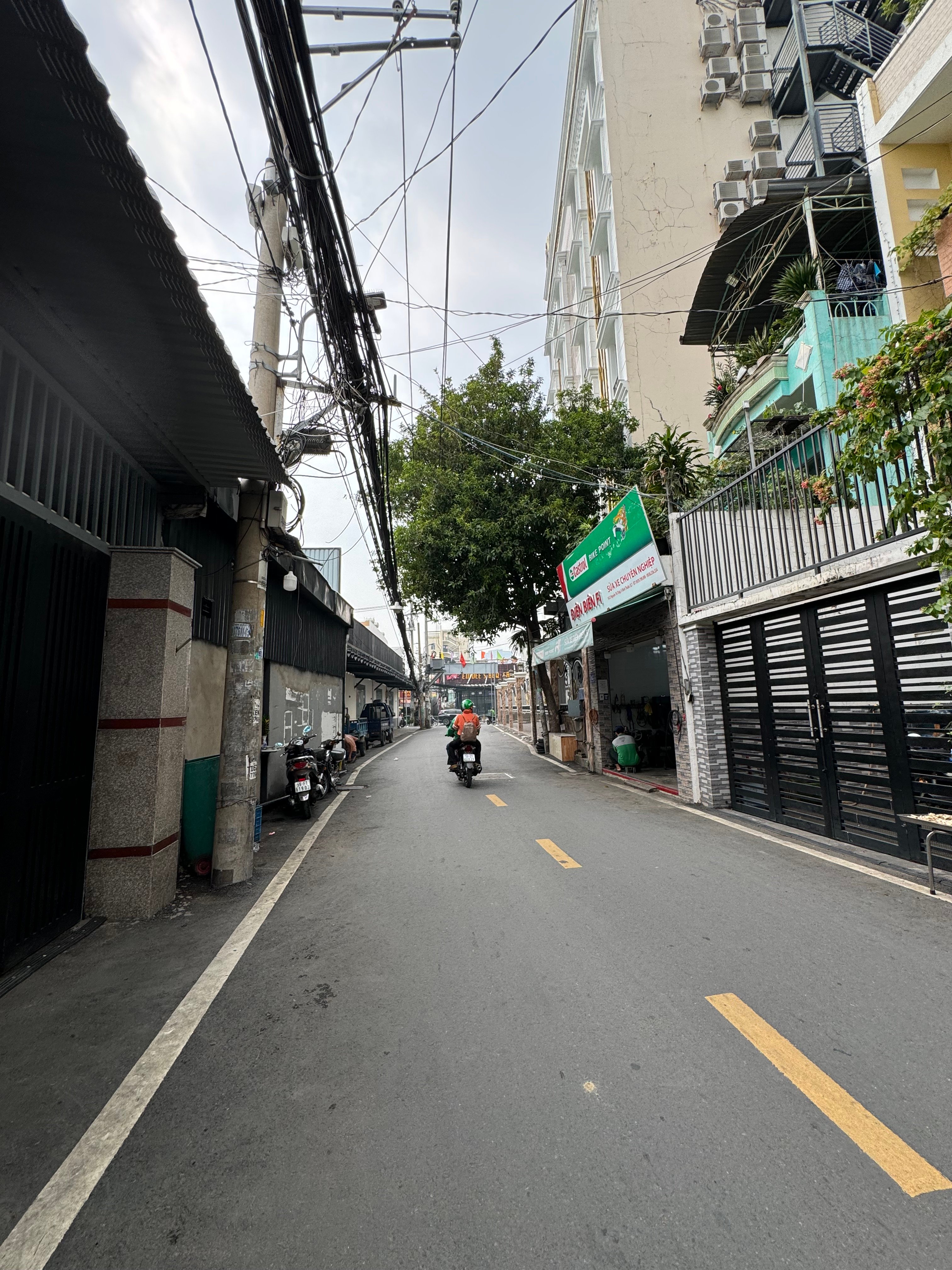 Hẻm Nhựa Xe Hơi Nguyễn Thị Thập - 3 Tầng BTCT Ở Ngay - 7.5 Tỷ Rẻ Nhất KV