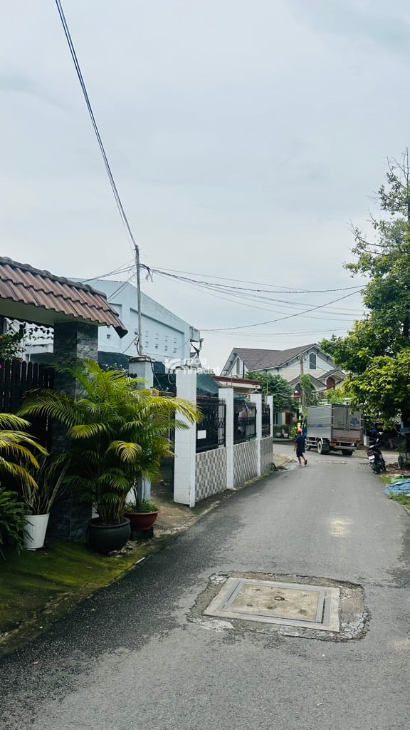 220m2 hẻm xe tải Chỉ 11 tỷ Ngay Tô Ngọc Vân, Tam Bình Thủ Đức !