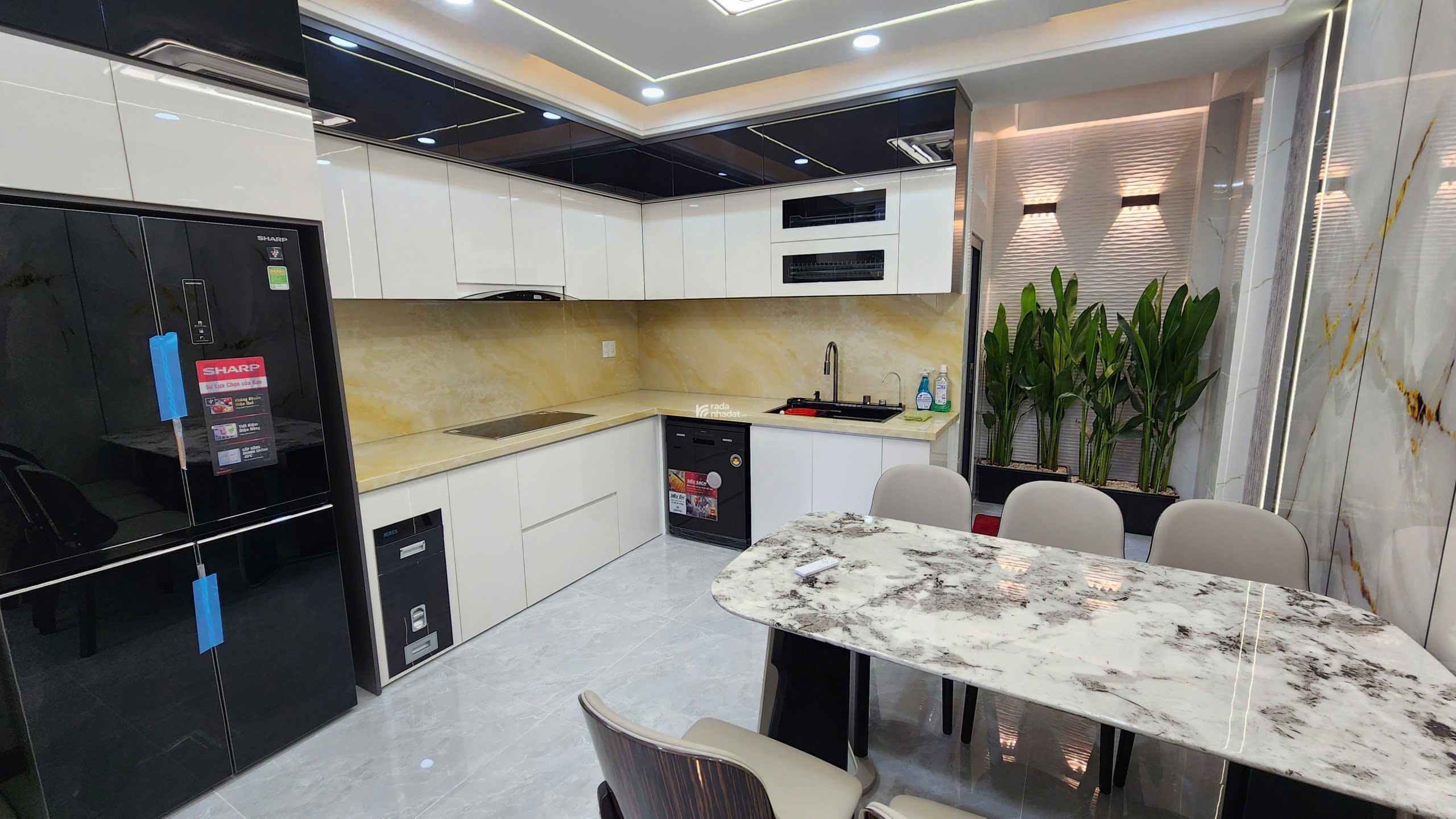 NHÀ PHỐ KHU VIP 4 TẦNG - THẠNH LỘC 29, QUẬN 12 - CHỈ 1 CĂN BLACK HUYỀN BÍ - 4 TỶ NHẬN NHÀ!