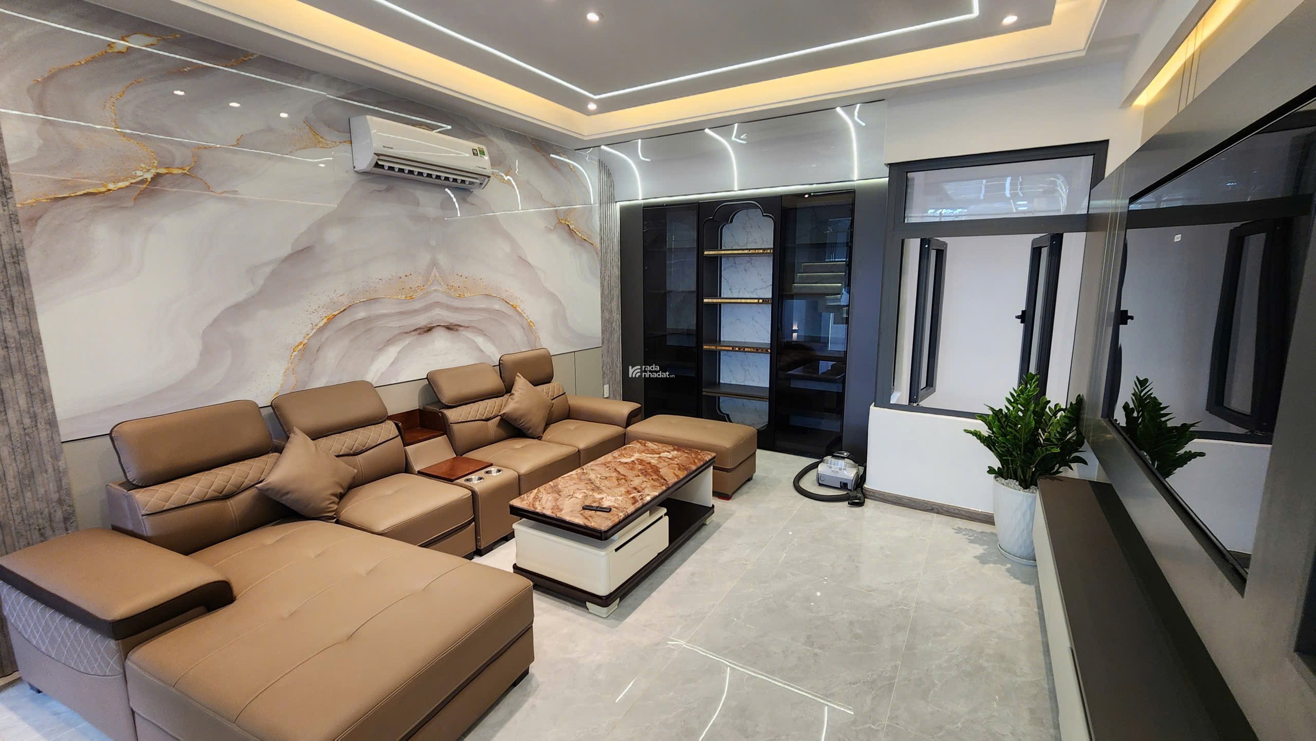 NHÀ PHỐ KHU VIP 4 TẦNG - THẠNH LỘC 29, QUẬN 12 - CHỈ 1 CĂN BLACK HUYỀN BÍ - 4 TỶ NHẬN NHÀ!