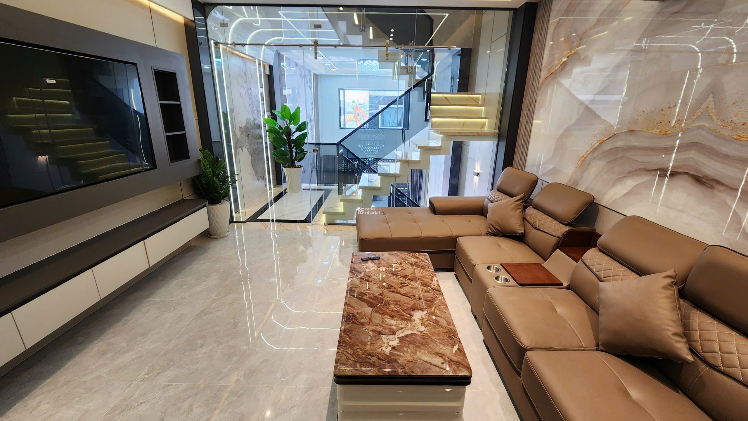 NHÀ PHỐ KHU VIP 4 TẦNG - THẠNH LỘC 29, QUẬN 12 - CHỈ 1 CĂN BLACK HUYỀN BÍ - 4 TỶ NHẬN NHÀ!