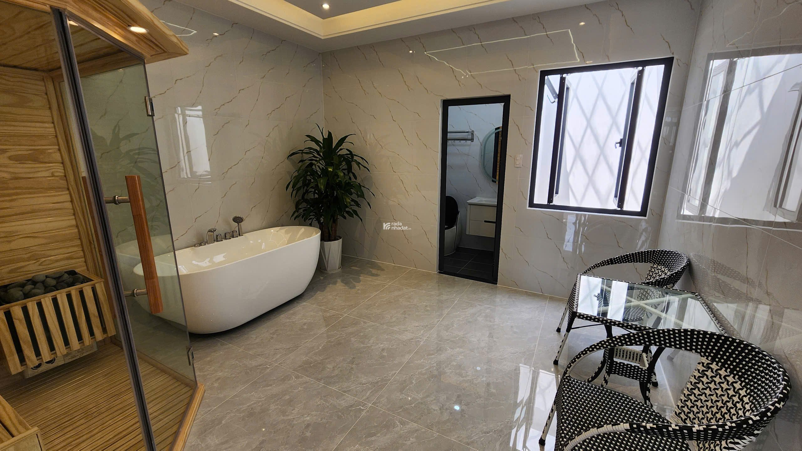 NHÀ PHỐ KHU VIP 4 TẦNG - THẠNH LỘC 29, QUẬN 12 - CHỈ 1 CĂN BLACK HUYỀN BÍ - 4 TỶ NHẬN NHÀ!