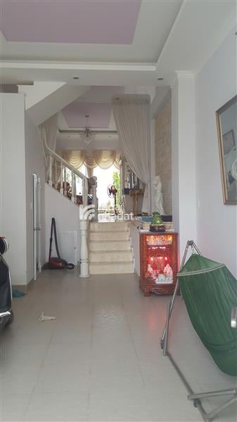  BÌNH TÂN GIÁP TÂN PHÚ NHÀ 3 TẦNG  ĐƯỜNG 8M XE TẢI TRÁNH 