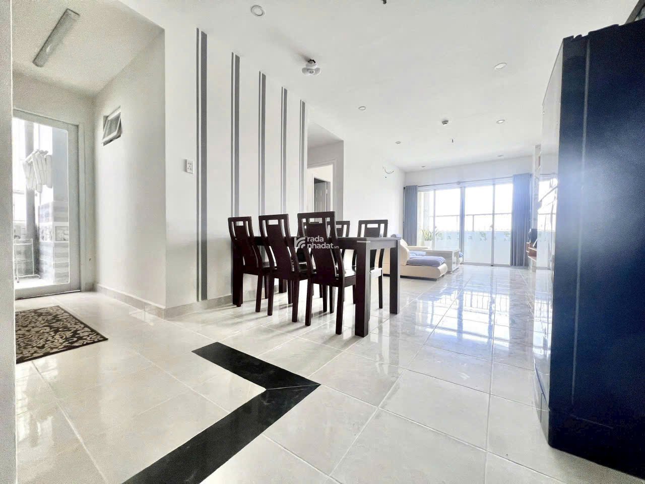Cần bán căn hộ Cc babylon Quận Tân Phú 77m2, 2pn 2wc , 1 số nội thất giá 4 Tỷ có sổ Lh 0933481089
