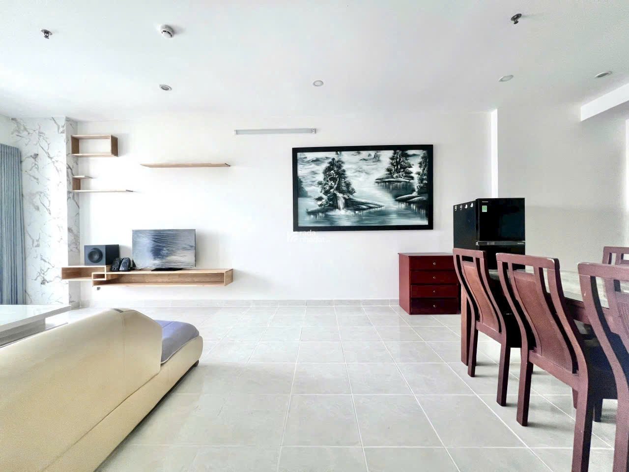 Cần bán căn hộ Cc babylon Quận Tân Phú 77m2, 2pn 2wc , 1 số nội thất giá 4 Tỷ có sổ Lh 0933481089