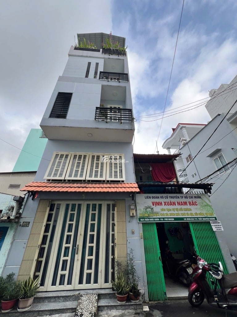 HẺM XE HƠI 8M TRẦN KHẮC CHÂN, PHÚ NHUẬN, 38M2 TIỆN XÂY MỚI. GIẢM 350TR CHỈ 7T 