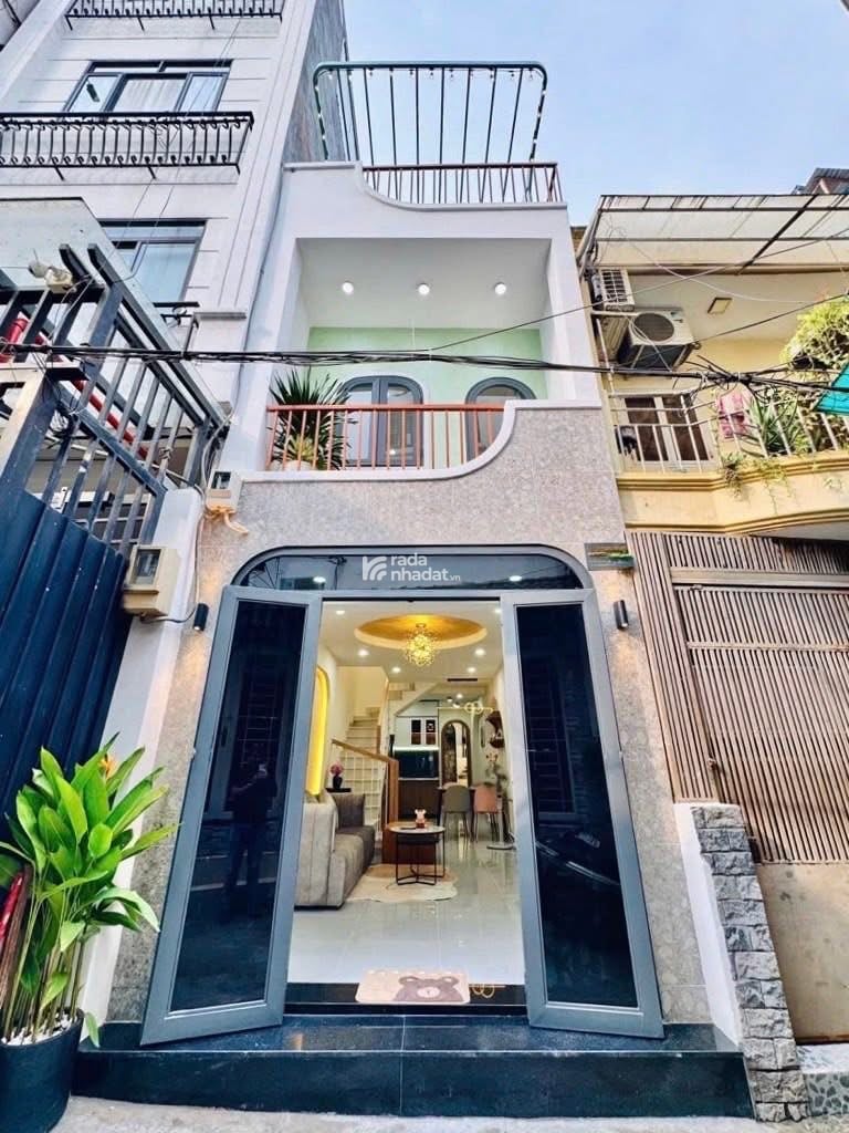 Bán nhà hẻm 1/ Nhật Tảo, Phường 8, Quận 10. DT 33m2 hẻm xe hơi, sổ hồng riêng