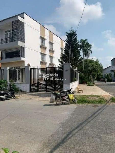 CHO THUÊ BIỆT THỰ GÓC 2 MẶT TIỀN KHU GIGAMALL, 10MX20M, 1 TRỆT 2 LẦU, 4PN, 25TR.