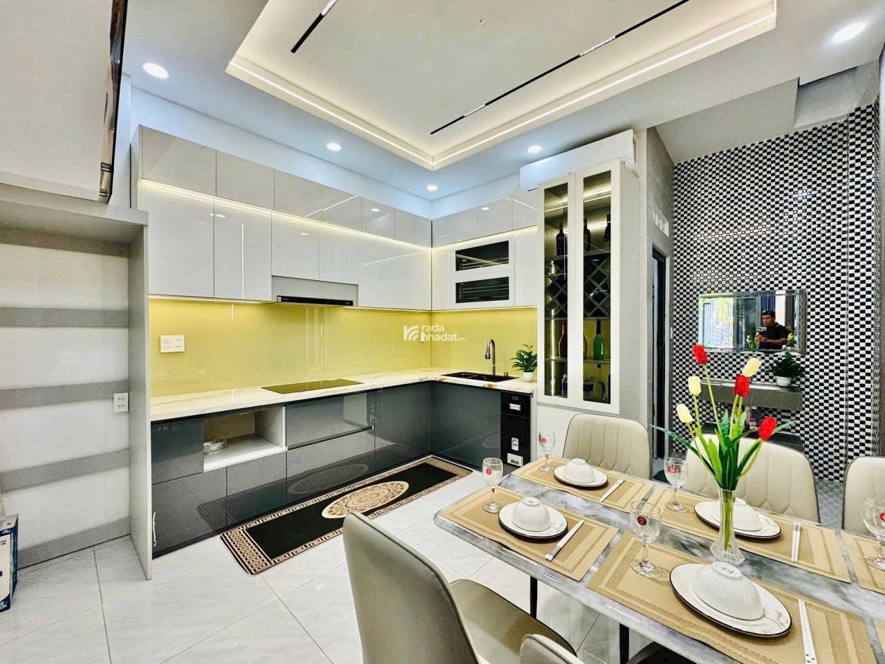 Bán nhà đường Phổ Quang - Phú Nhuận  / Giá 4 Tỷ 860 (Sổ Hồng Riêng)