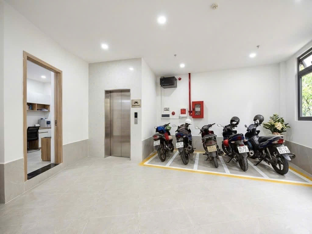 TOÀ NHÀ DÒNG TIỀN 100TR/THÁNG - CÓ SỔ HỒNG - ĐÃ HOÀN CÔNG