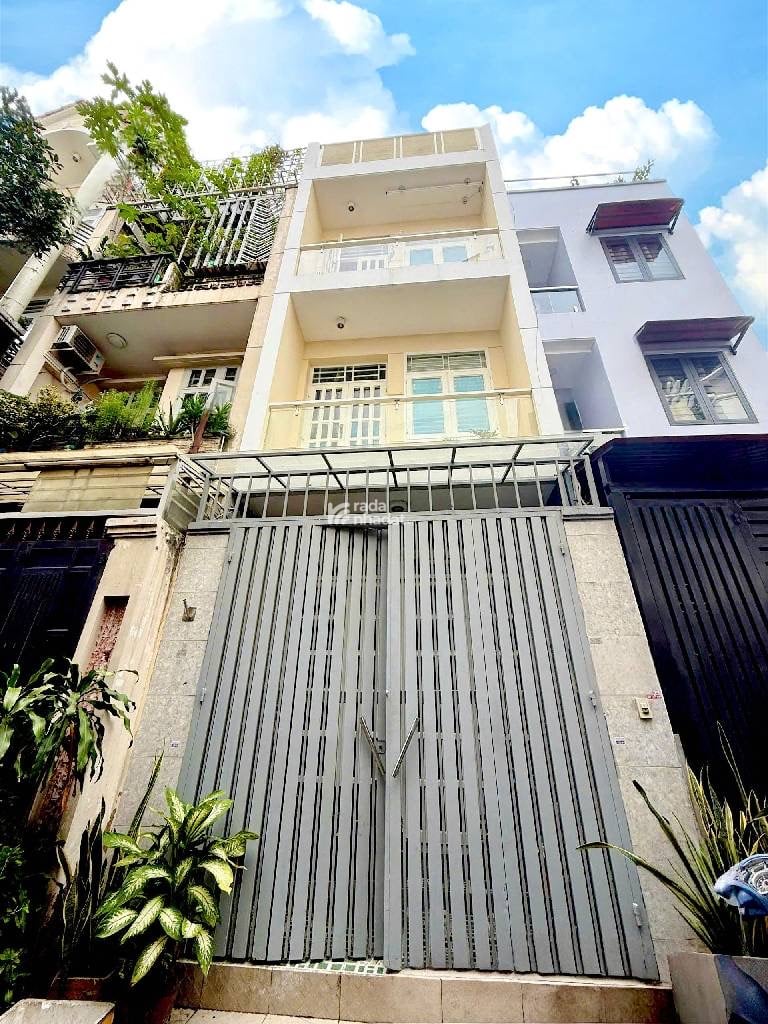 VỊ TRÍ CỰC ĐẸP - VÀI CĂN RA MẶT TIỀN ĐỘC LẬP TÂN PHÚ - 4 TẦNG - NHÀ MỚI Ở NGAY - HOÀN CÔNG