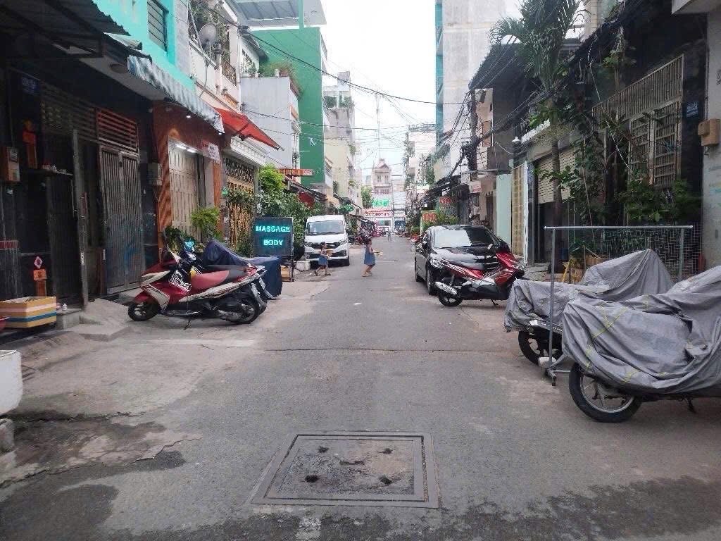  HIẾM LẮM - 5 TẦNG MỚI TINH - NGANG LỚN HƠN 6M - KHU VIP TÔ HIỆU - HOÀNG XUÂN HOÀNH -