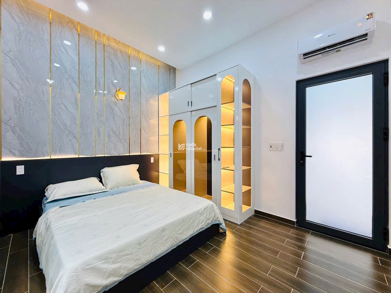 NHÀ NGỘP Bán Gấp 39,2m2 giá 2 tỷ 250 1 trệt 1 lầu Đường Diên Hồng P1  Quận Bthanh HCM