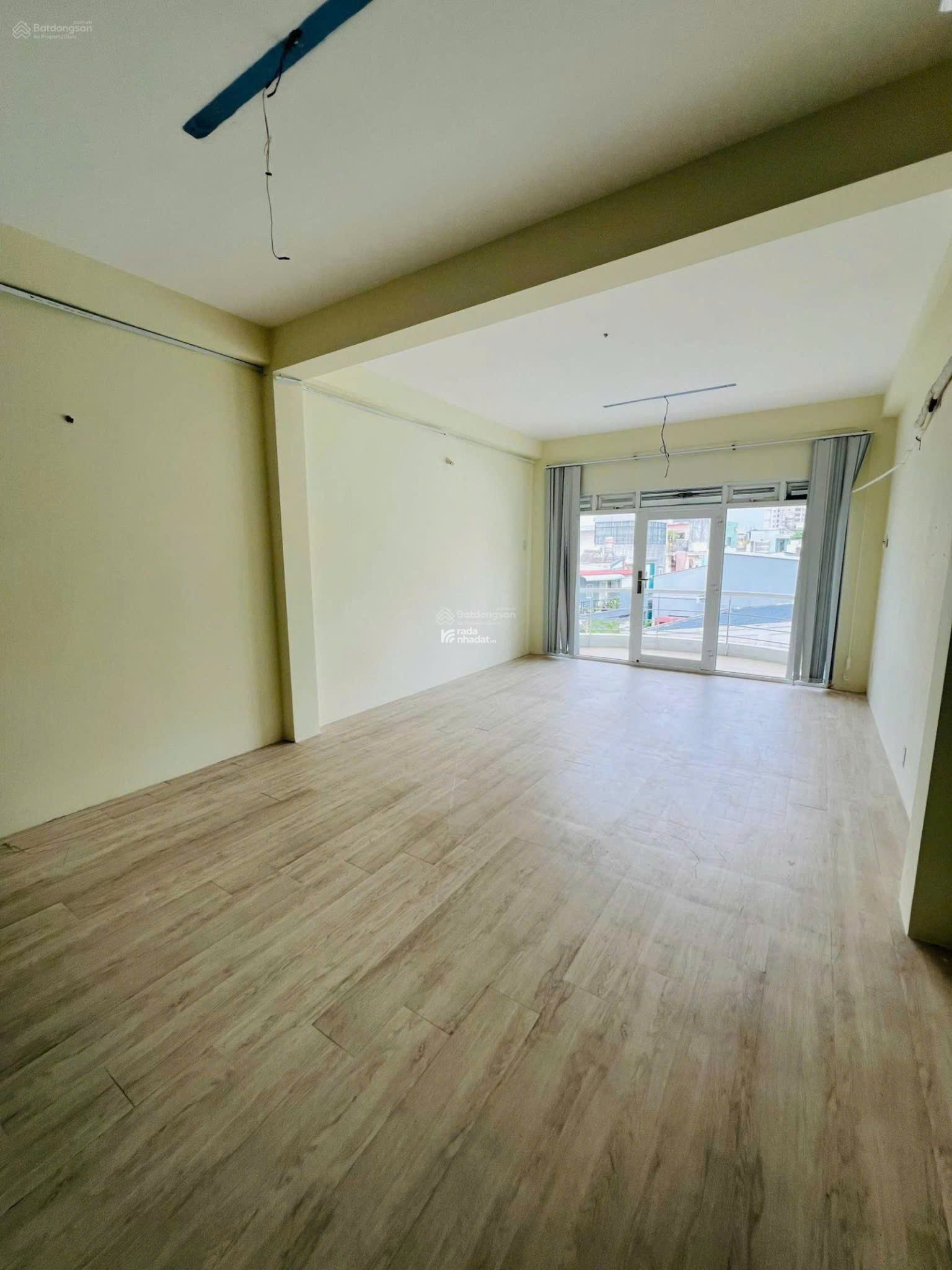 Bán nhà đang cho thuê tại quận 1