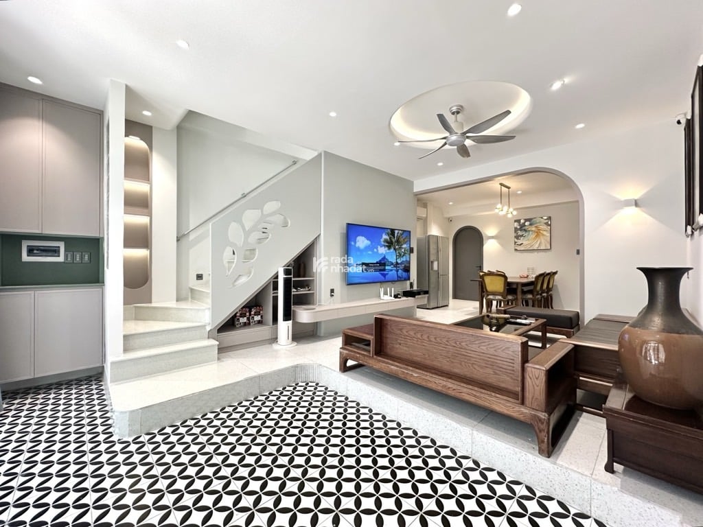 3 Tầng - 65m2 - Hoàng Hoa Thám Phường 6 Bình Thạnh - Sát Mặt Tiền - Giáp Quận 1, Phú Nhuận  9,3 tỷ 