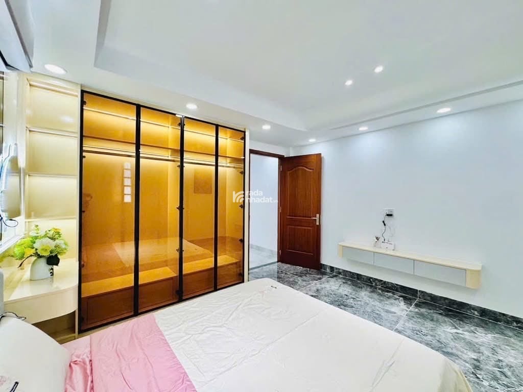 NHÀ PHỐ 4 TẦNG - XÂY MỚI FULL NỘI THẤT - 4x14 - GẦN CÔNG VIÊN LÀNG HOA - CHỈ 7.95 TỶ TL