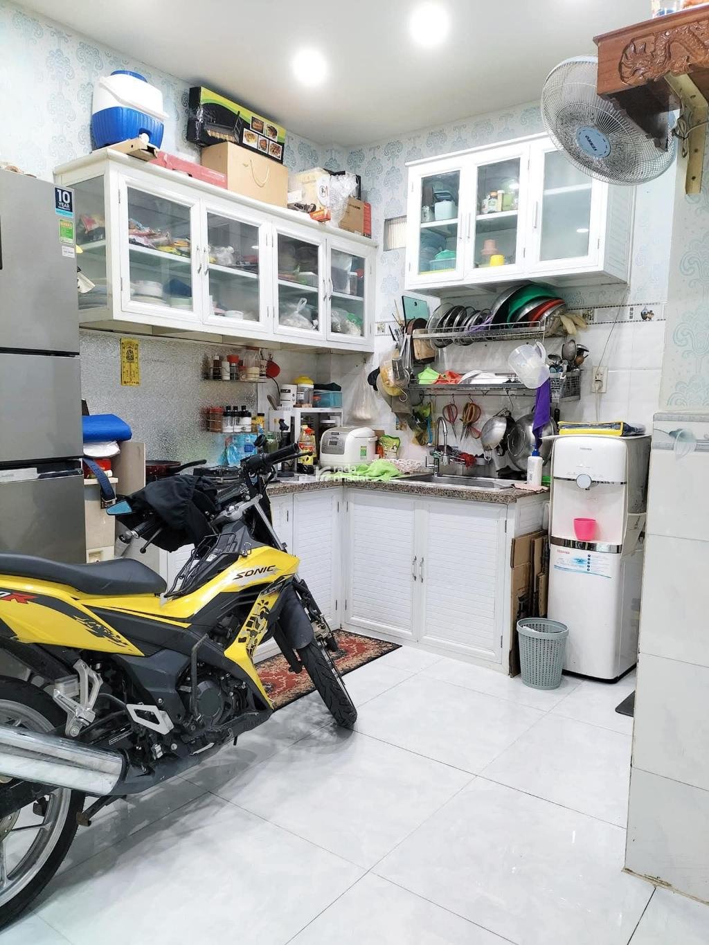 GIÁ RẺ ĐINH TIÊN HOÀNG, BÌNH THẠNH, MỚI Ở NGAY, GIẢM 550TR CHỈ CÒN 2.35T TL 