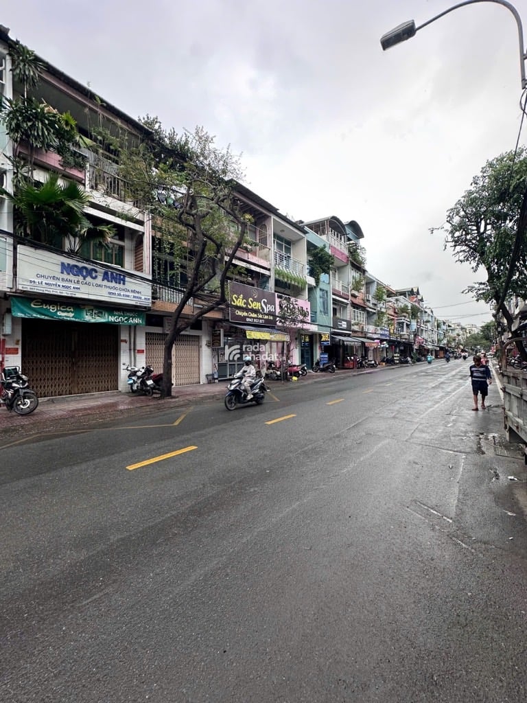 MẶT TIỀN KINH DOANH HƯNG PHÚ ,QUẬN 8, 4 TẦNG 18 TỶ