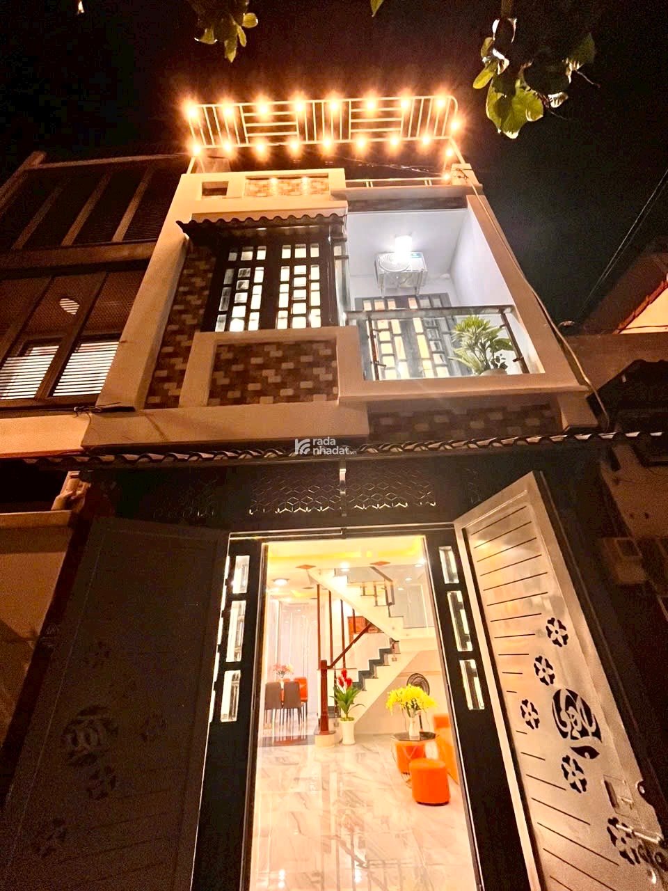 NHÀ ĐẸP 1 TRỆT 1 LẦU – HẺM XE HƠI – PHẠM VĂN CHIÊU P16 - 44M2 - CHỈ 5.45 TỶ TL