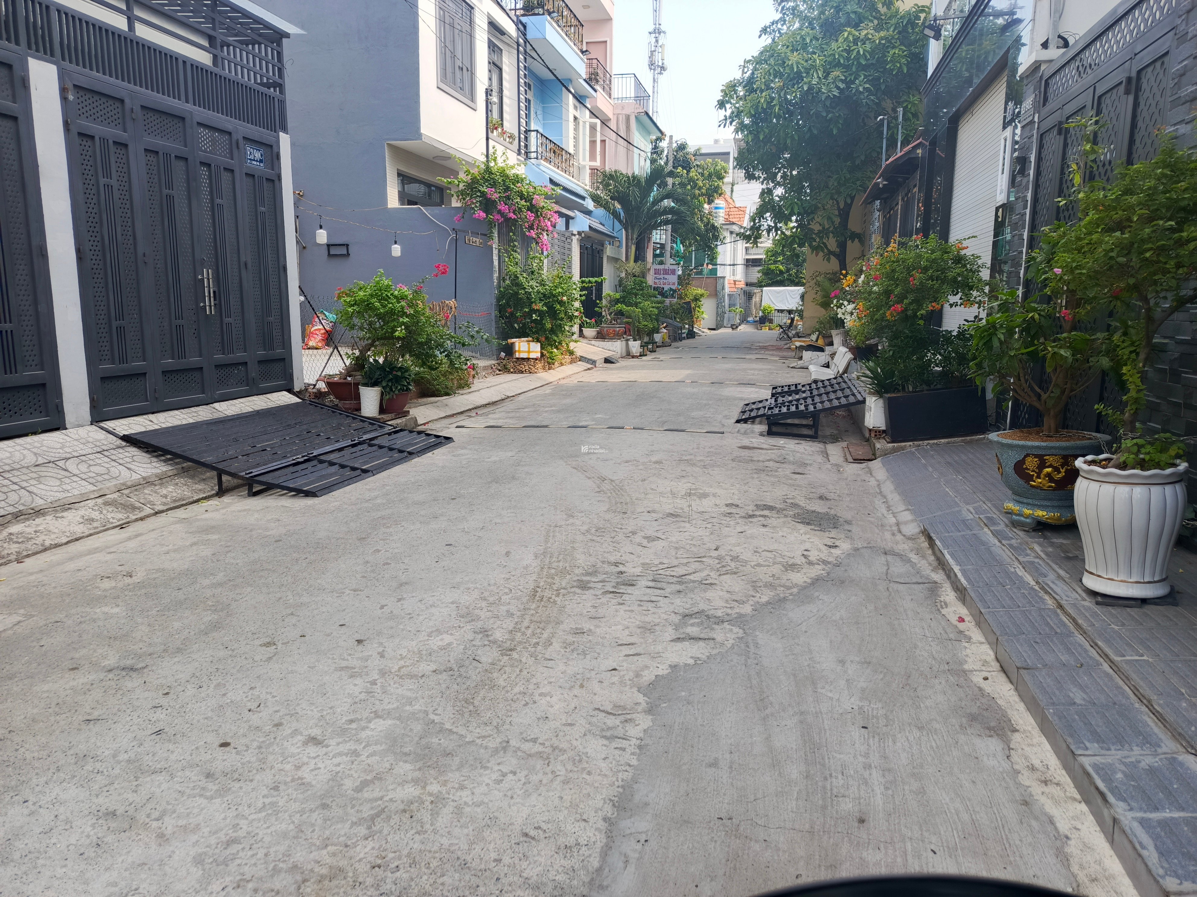 Chủ gửi bán đất xã Bình Hưng - Bình Chánh ngay QL50. Xây dựng tự do, sổ riêng. LH em Tú xem đất 