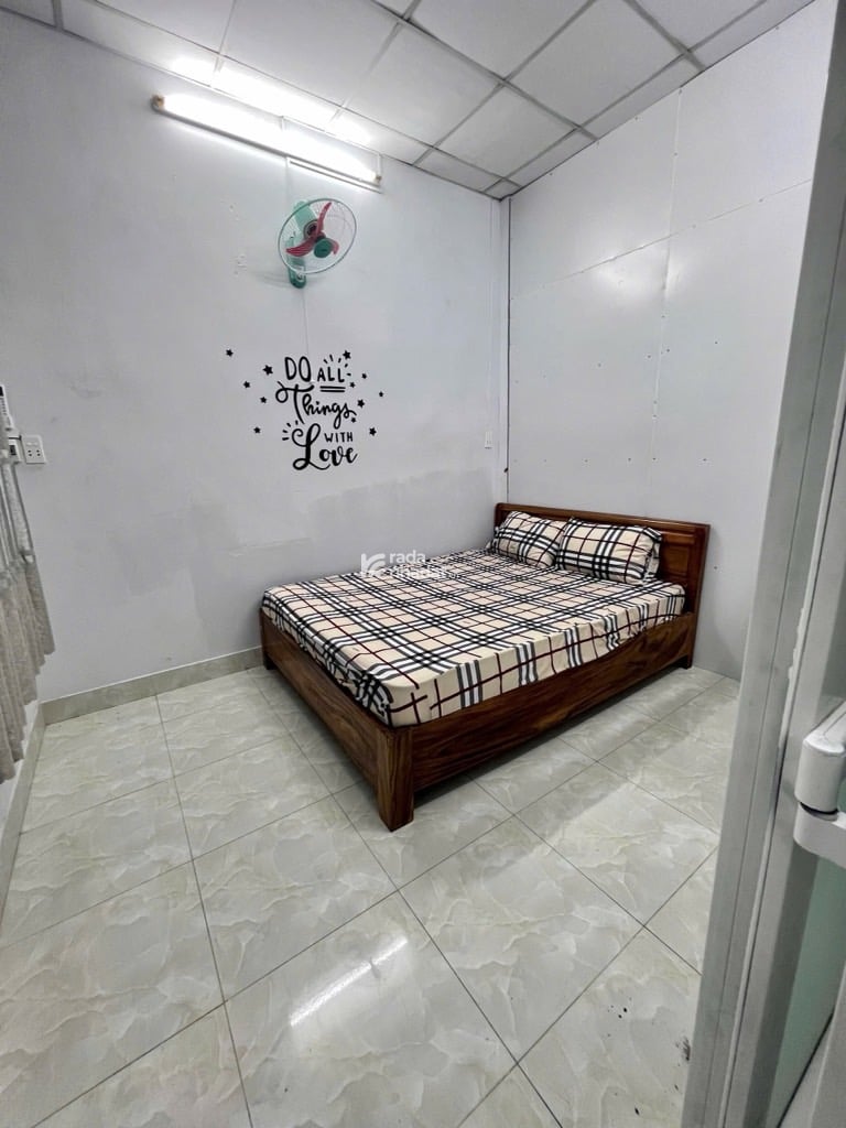 HẺM XE HƠI LÊ TRỌNG TẤN, TÂN PHÚ, CHUẨN 56M2 HIẾM CÓ. GIẢM 550TR CHỈ 6T TL TỐT