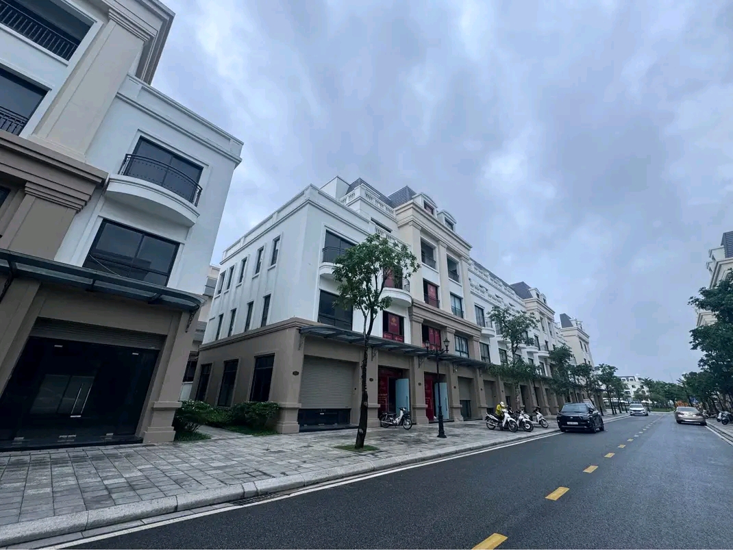 CHUYỂN NHƯỢNG CĂN XẺ KHE TC6 GOLDEN AVENUE MÓNG CÁI