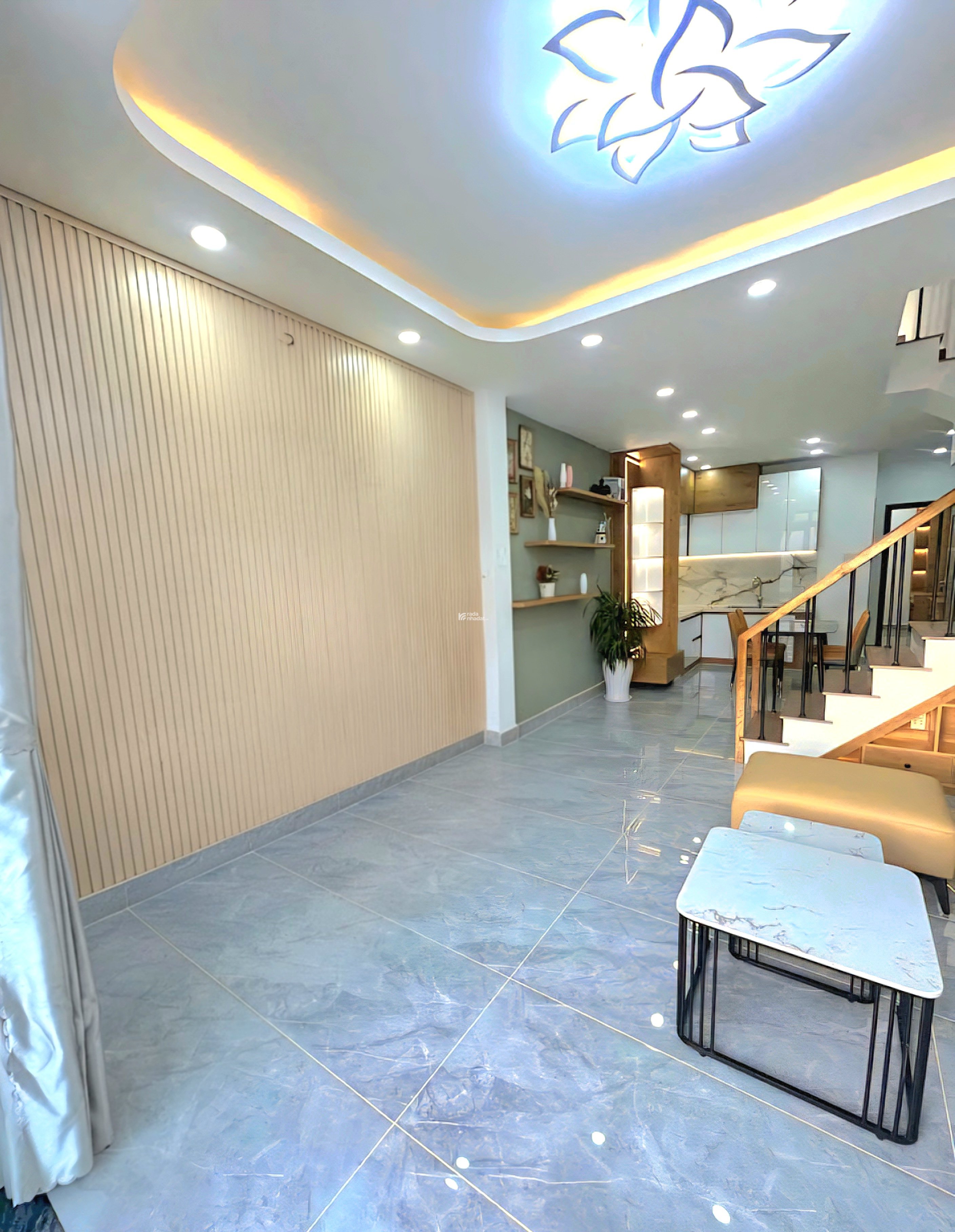 ** Chủ Kẹt * Cần Bán Gấp Nhà (P.Bình Tân), Sát Chợ Bà Hom, DT 60m2, Giá 4,x Tỷ