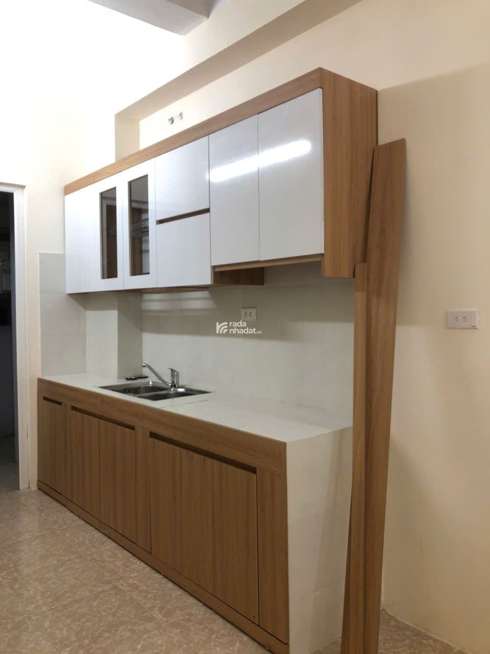 Cho thuê Căn Hộ Chung Cư 30T Nam Trung Yên, phố Nguyễn Chánh, quận Cầu Giấy
